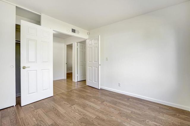 313 Oakberry Way, San Jose, CA 95123