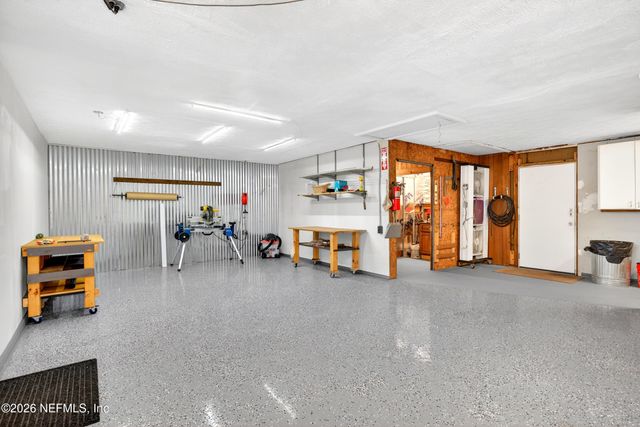 6861 LENOX Avenue, Jacksonville, FL 32205