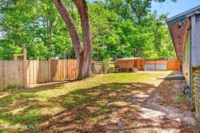 6861 LENOX Avenue, Jacksonville, FL 32205