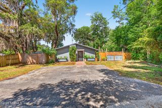 6861 LENOX Avenue, Jacksonville, FL 32205