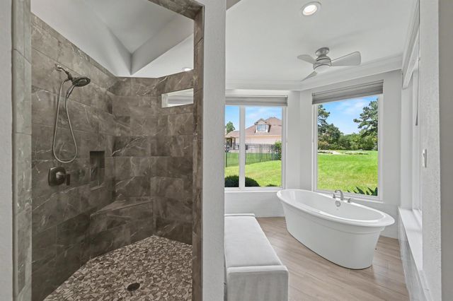 60 La Jolla Circle, Montgomery, TX 77356