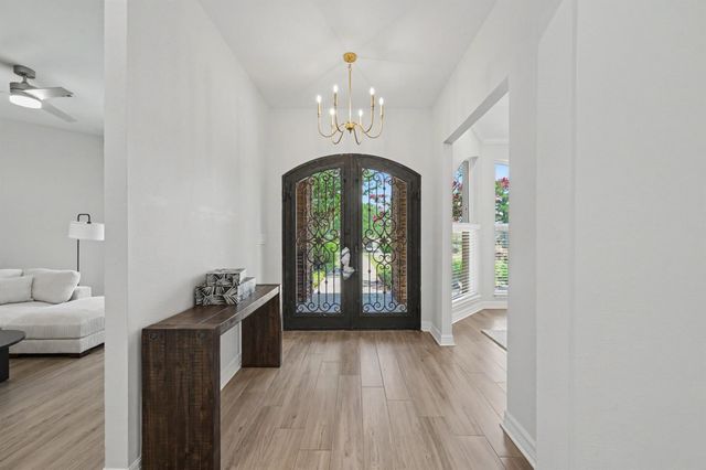 60 La Jolla Circle, Montgomery, TX 77356