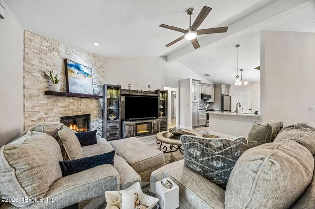 4479 HUNTERS HAVEN Lane E, Jacksonville, FL 32224