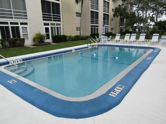 995 LAGUNA DRIVE 305, Venice, FL 34285