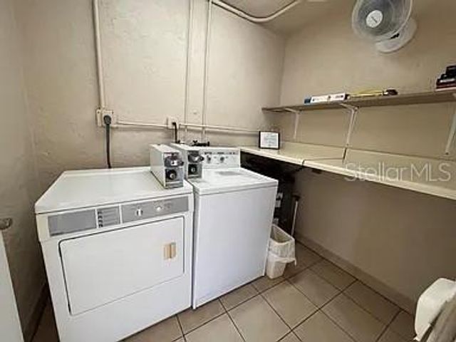 995 LAGUNA DRIVE 305, Venice, FL 34285