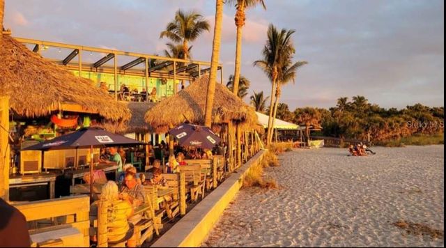 995 LAGUNA DRIVE 305, Venice, FL 34285