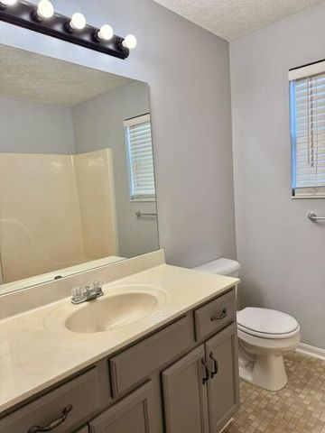 6174 Woodcrest Drive, Burlington, KY 41005