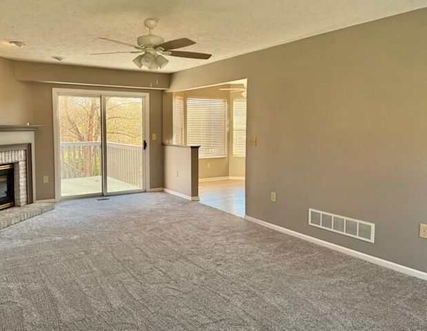 6174 Woodcrest Drive, Burlington, KY 41005