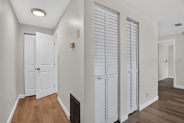 305 JOYCE STREET, Edgewater, FL 32132