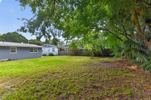 305 JOYCE STREET, Edgewater, FL 32132