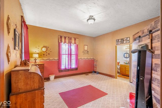 202 W Laurel Street, Seymour, IN 47274
