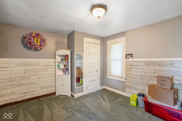 202 W Laurel Street, Seymour, IN 47274