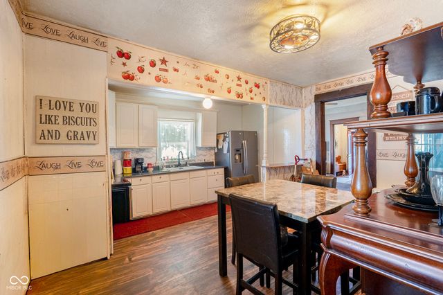 202 W Laurel Street, Seymour, IN 47274