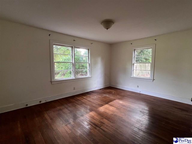 719 S Franklin Dr, Florence, SC 29501