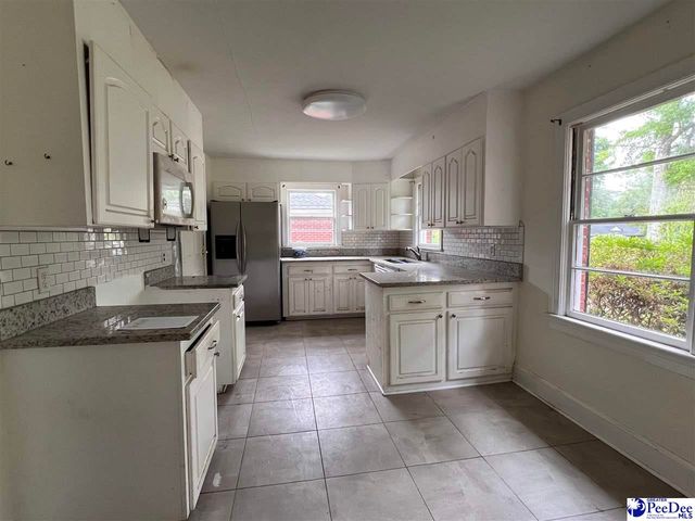 719 S Franklin Dr, Florence, SC 29501