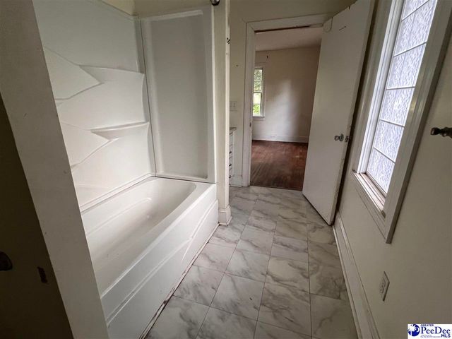 719 S Franklin Dr, Florence, SC 29501