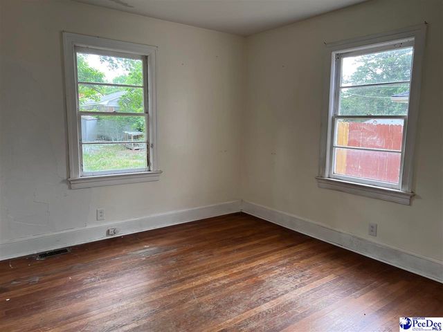 719 S Franklin Dr, Florence, SC 29501