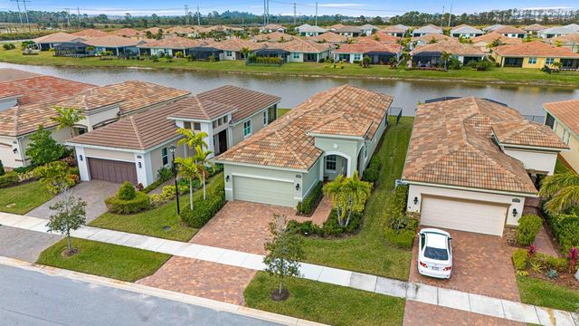 25074 SW Alberti Way, Port St. Lucie, FL 34986