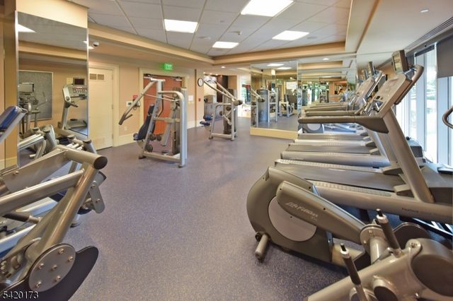 8100 River Rd 210, North Bergen Twp., NJ 07047