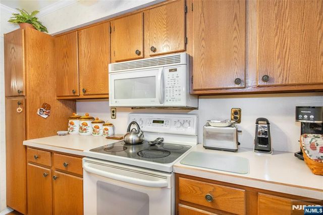 46 Watsessing Avenue A9, Belleville, NJ 07109