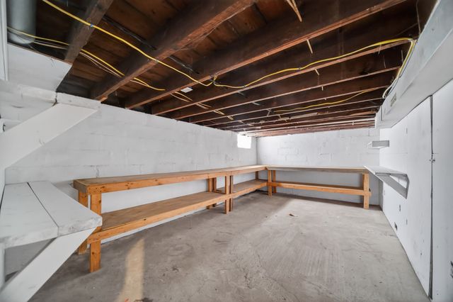 2310 KILPATRICK Avenue, Erie, PA 16503