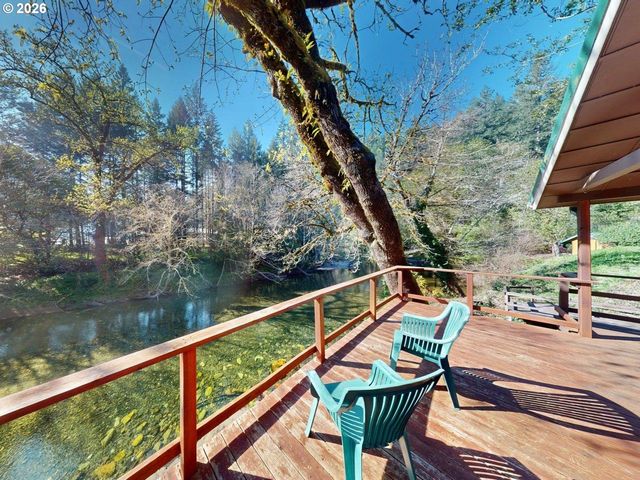 1008 WINCHUCK RIVER Rd, Brookings, OR 97415