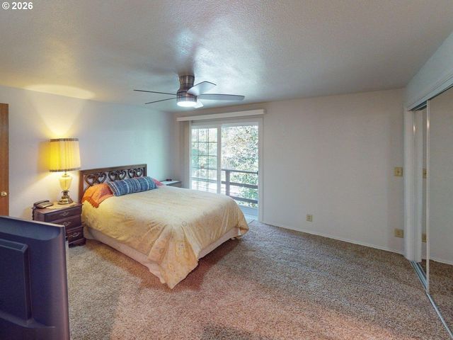 1008 WINCHUCK RIVER Rd, Brookings, OR 97415