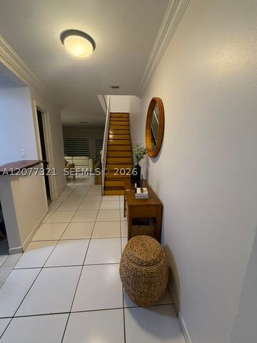8310 SW 154th Ave 25, Miami, FL 33193