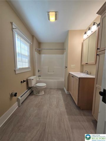 40 Evergreen Street B, Nazareth Boro, PA 18064