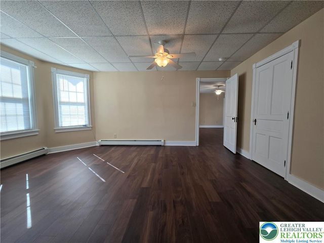 40 Evergreen Street B, Nazareth Boro, PA 18064