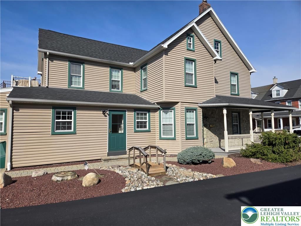 40 Evergreen Street B, Nazareth Boro, PA 18064