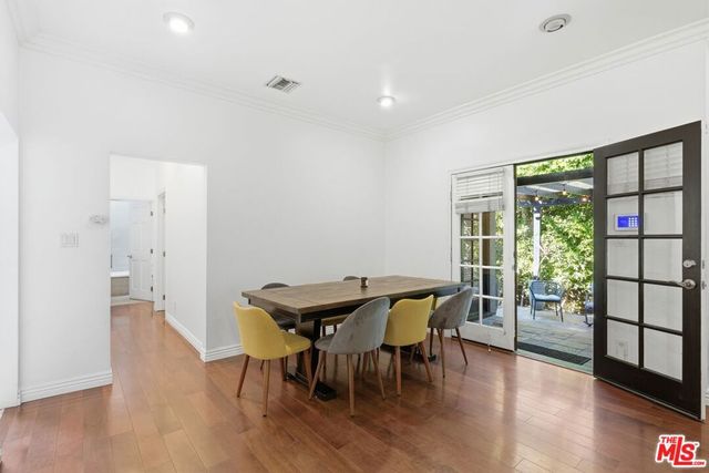 855 N Sweetzer Avenue, West Hollywood, CA 90069