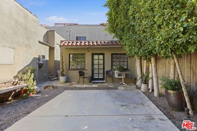 855 N Sweetzer Avenue, West Hollywood, CA 90069