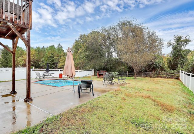 7827 Kuck Road, Mint Hill, NC 28227