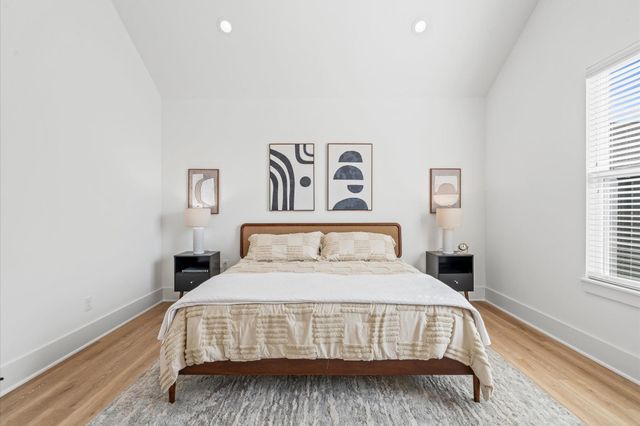 5209 Green Pine Tree Drive, Houston, TX 77018