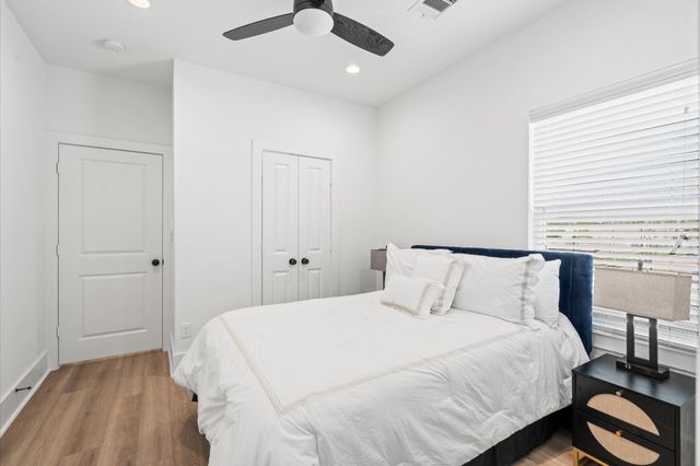 5209 Green Pine Tree Drive, Houston, TX 77018