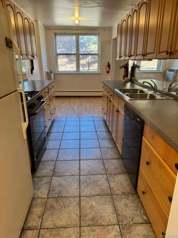 200 Kearsing Parkway B, Monsey, NY 10952