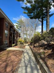 200 Kearsing Parkway B, Monsey, NY 10952