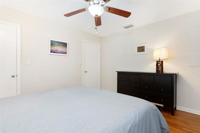 3016 3RD AVENUE N, St Petersburg, FL 33713
