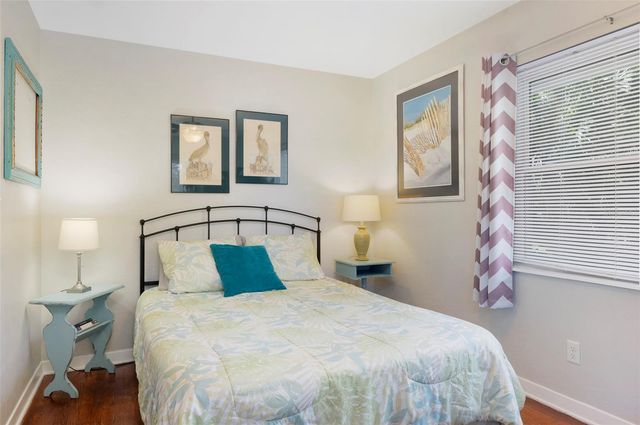 3016 3RD AVENUE N, St Petersburg, FL 33713