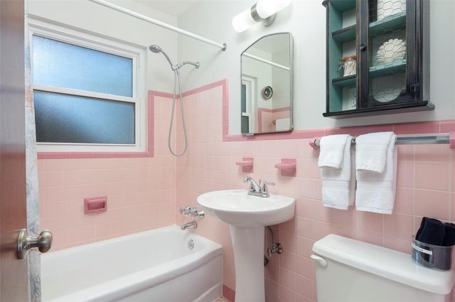 3016 3RD AVENUE N, St Petersburg, FL 33713