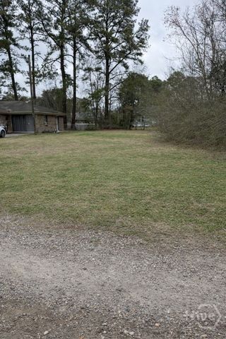 1805 Toomer Avenue, Savannah, GA 31406