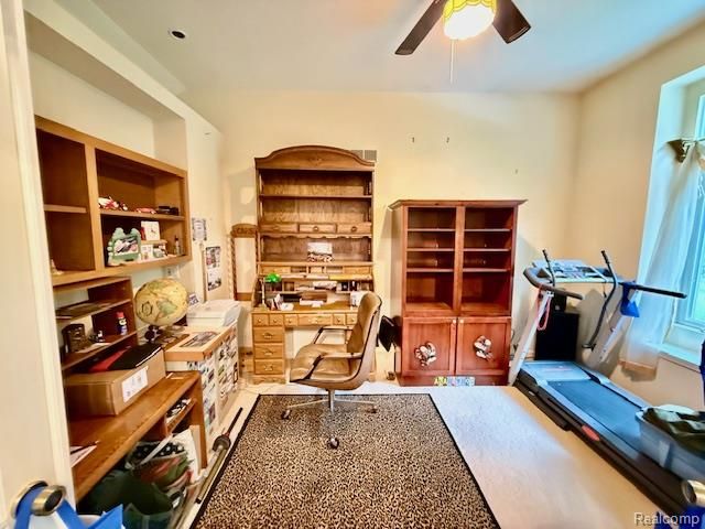 889 Cronkite Drive, Orion Charter Township, MI 48362