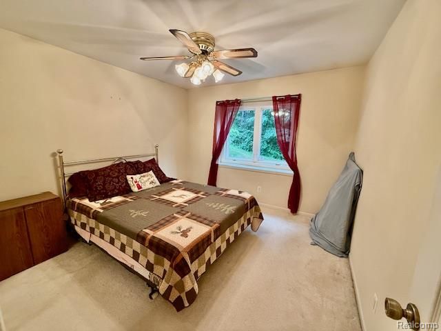 889 Cronkite Drive, Orion Charter Township, MI 48362