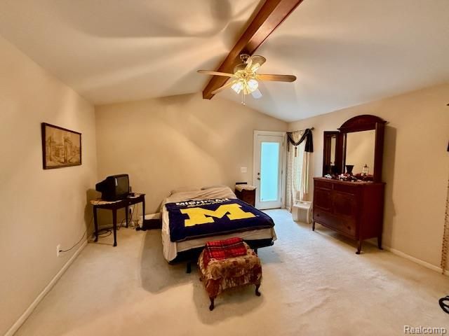 889 Cronkite Drive, Orion Charter Township, MI 48362