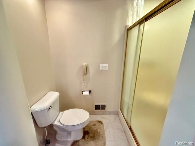 889 Cronkite Drive, Orion Charter Township, MI 48362