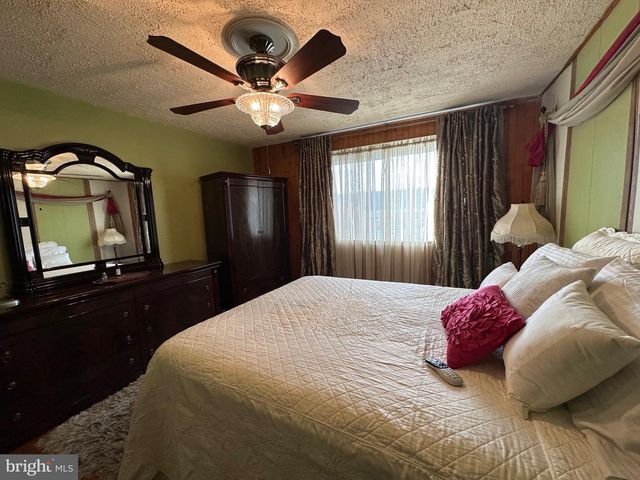 1808 HILLENWOOD RD, Baltimore, MD 21239