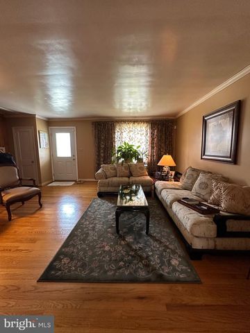 1808 HILLENWOOD RD, Baltimore, MD 21239