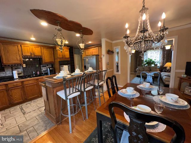 1808 HILLENWOOD RD, Baltimore, MD 21239