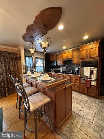 1808 HILLENWOOD RD, Baltimore, MD 21239